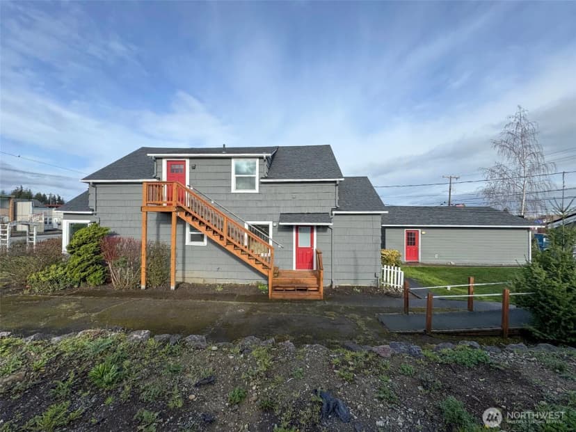 Property photo for 1017 E Front Street, Port Angeles photo 22