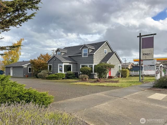 Property photo for 1017 E Front Street, Port Angeles