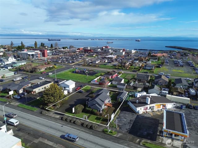 Property photo for 1017 E Front Street, Port Angeles photo 3