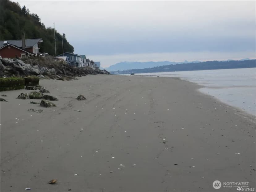 Property photo for 99 B Port Gardner Drive, Hat Island photo 8