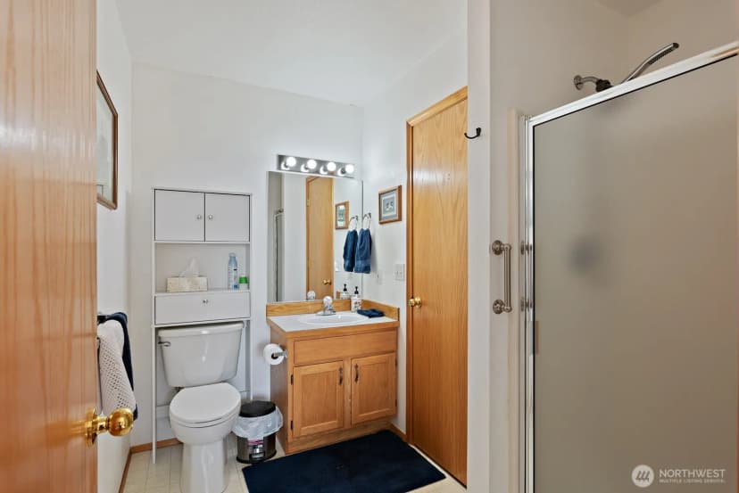 Property photo for 1021 Sinclair Way #38, Burlington photo 15