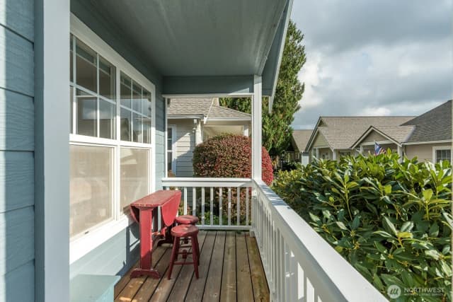 Property photo for 1021 Sinclair Way #38, Burlington photo 2