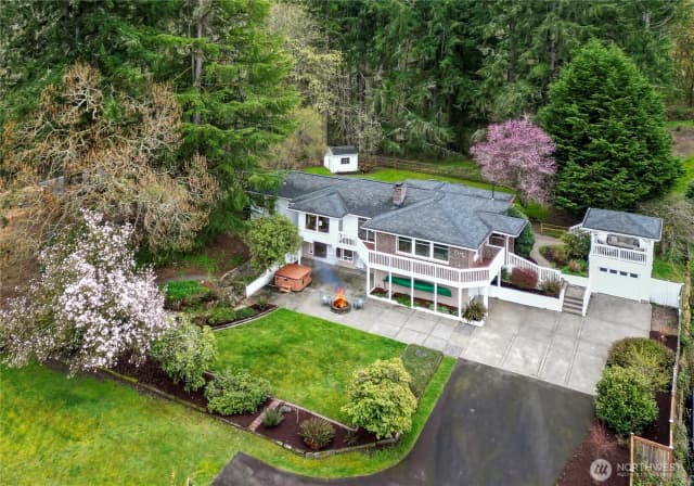 Property photo for 7111 Ray Nash Drive Nw, Gig Harbor photo 2