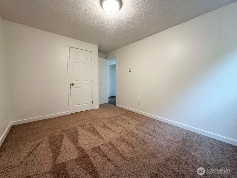 Property photo for 2414 48th Avenue, Longview photo 11