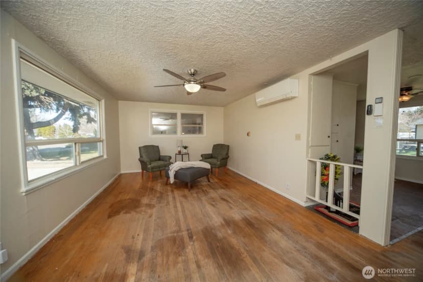Property photo for 708 S Park Place, Ellensburg photo 3
