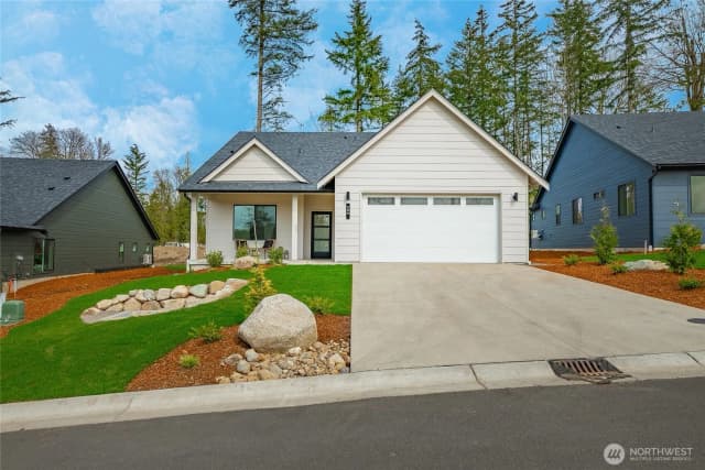 Property photo for 200 Sweet Gum Drive, Blaine