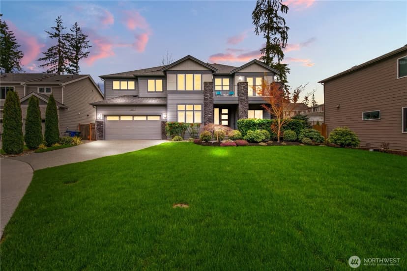 Property photo for 8837 Ne 202nd Place, Bothell photo 2
