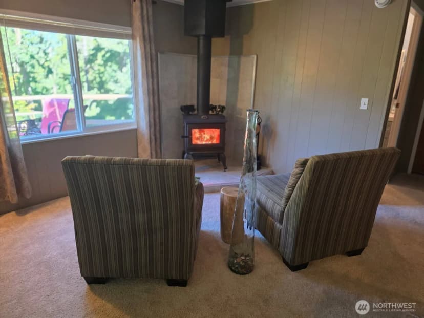 Property photo for 640 Richardson Court, Oak Harbor photo 6