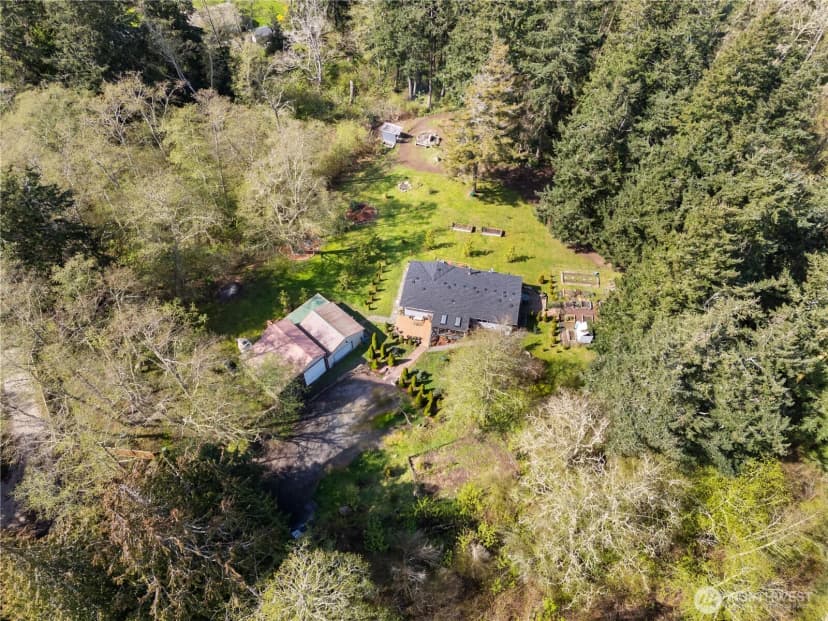 Property photo for 640 Richardson Court, Oak Harbor photo 36