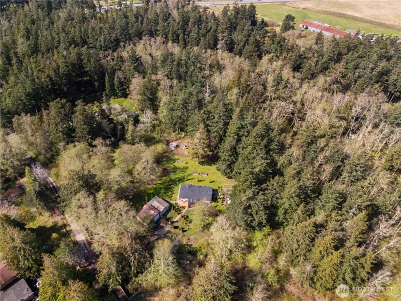 Property photo for 640 Richardson Court, Oak Harbor photo 37