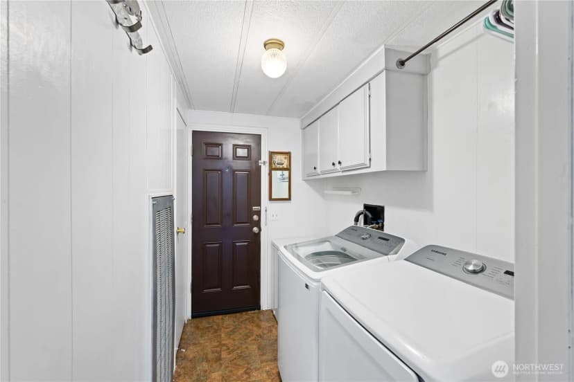Property photo for 640 Richardson Court, Oak Harbor photo 18