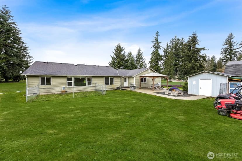 Property photo for 15503 State Route 165 E, Buckley photo 23