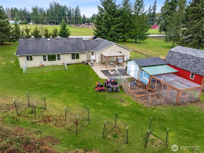 Property photo for 15503 State Route 165 E, Buckley photo 26