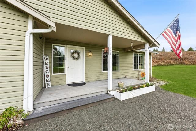 Property photo for 15503 State Route 165 E, Buckley photo 2