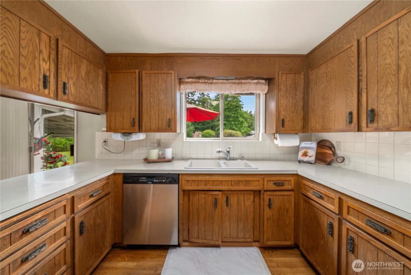 Property photo for 13124 50th Avenue E, Tacoma photo 12