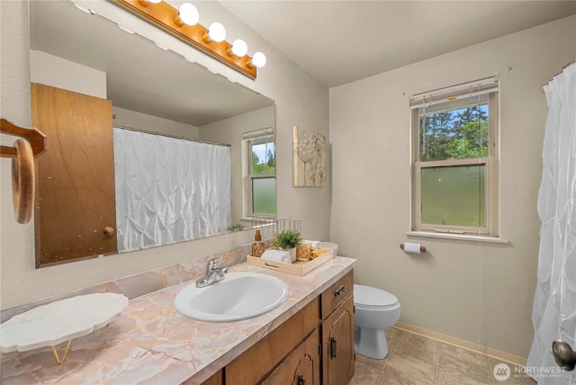 Property photo for 13124 50th Avenue E, Tacoma photo 20