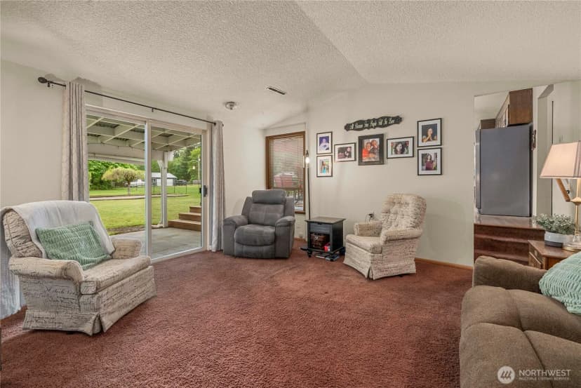 Property photo for 13124 50th Avenue E, Tacoma photo 14
