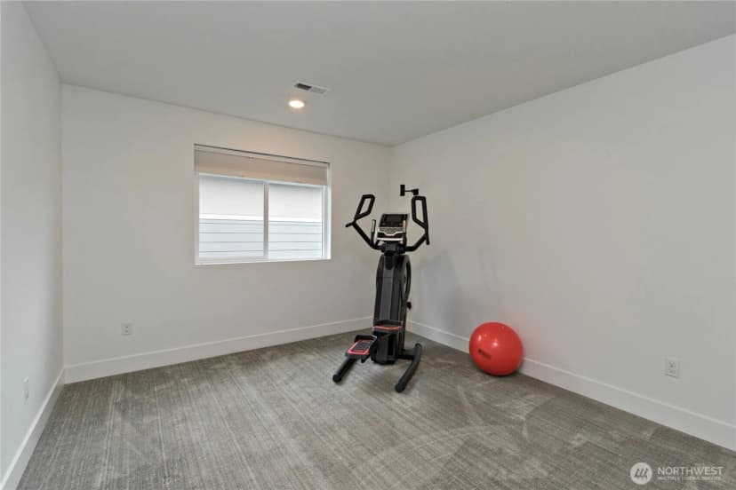 Property photo for 33138 Se Stevens Street, Black Diamond photo 29