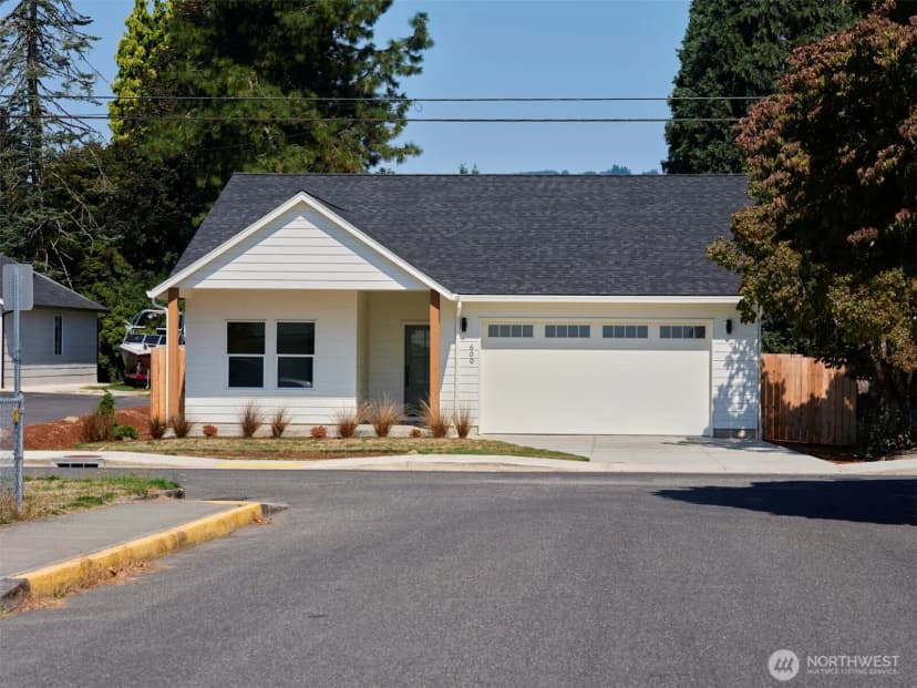 Property photo for 600 Cc Street, Woodland