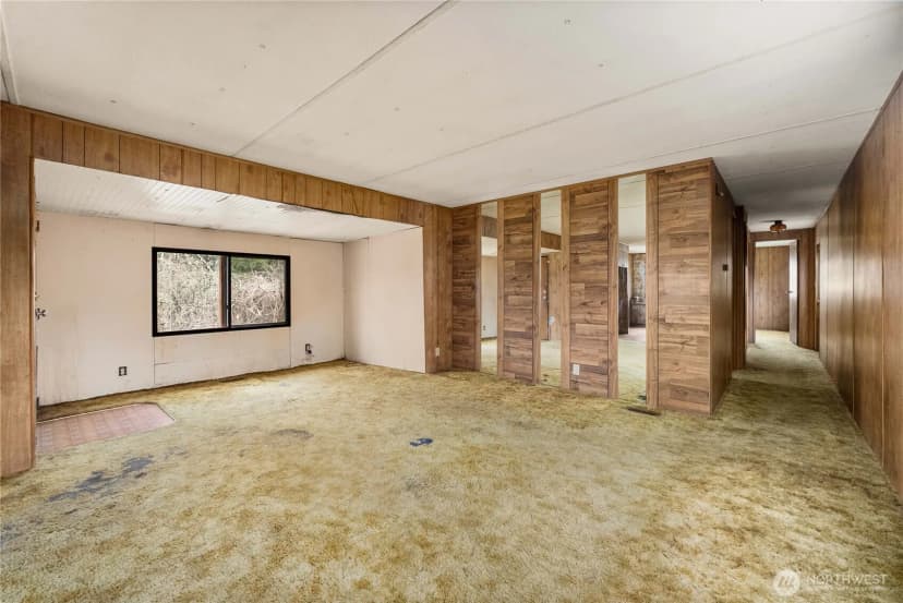 Property photo for 21215 Orting Kapowsin Highway E, Graham photo 14