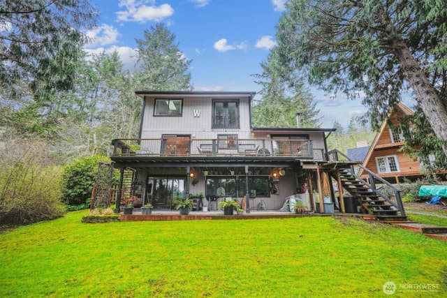 Property photo for 10010 Selma Circle, Anderson Island photo 4