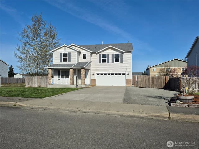 Property photo for 402 Easy Street Se, Rainier