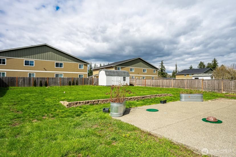 Property photo for 402 Easy Street Se, Rainier photo 36