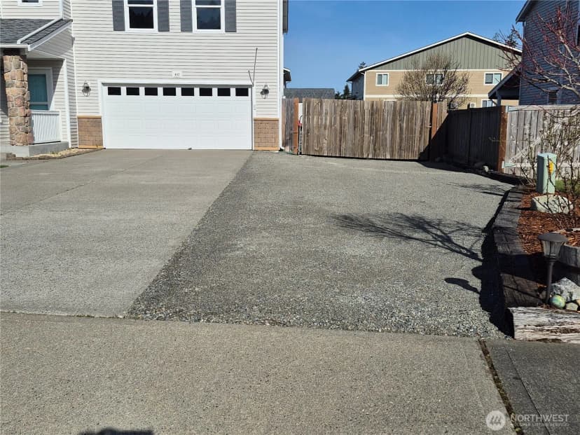 Property photo for 402 Easy Street Se, Rainier photo 38