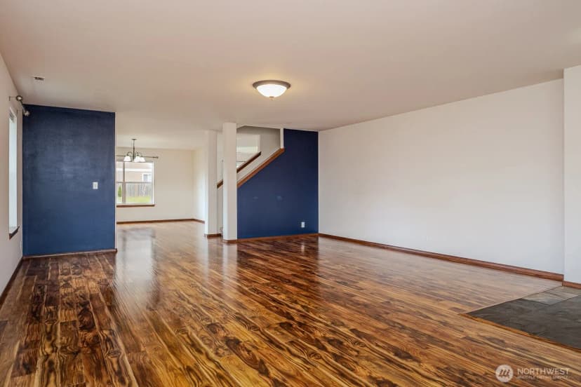 Property photo for 402 Easy Street Se, Rainier photo 8