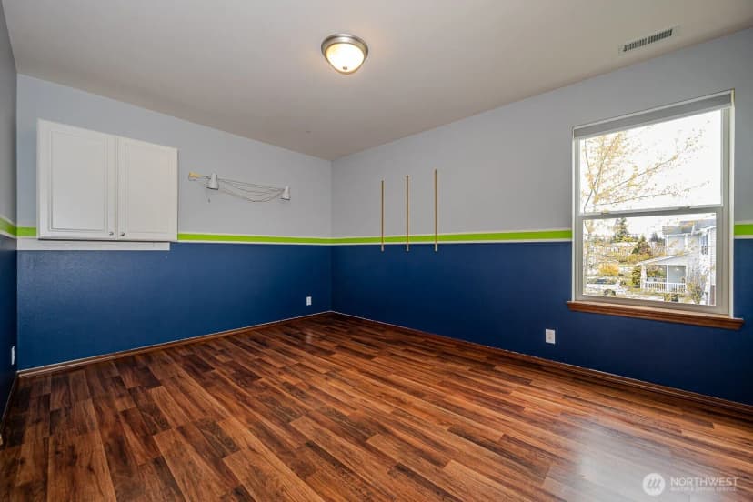 Property photo for 402 Easy Street Se, Rainier photo 28