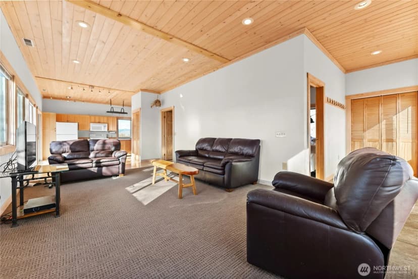 Property photo for 143 Harrier Hill Road, Winthrop photo 9