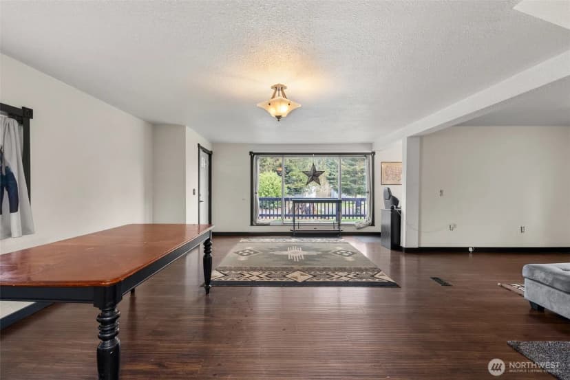 Property photo for 211 John Road, Chehalis photo 6
