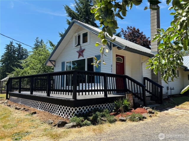 Property photo for 211 John Road, Chehalis