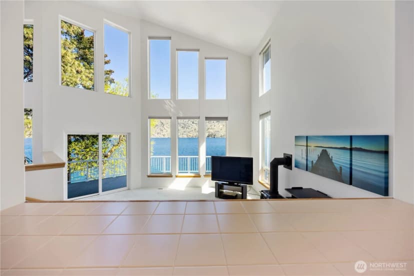 Property photo for 37 Driftwood Lane, Chelan photo 15