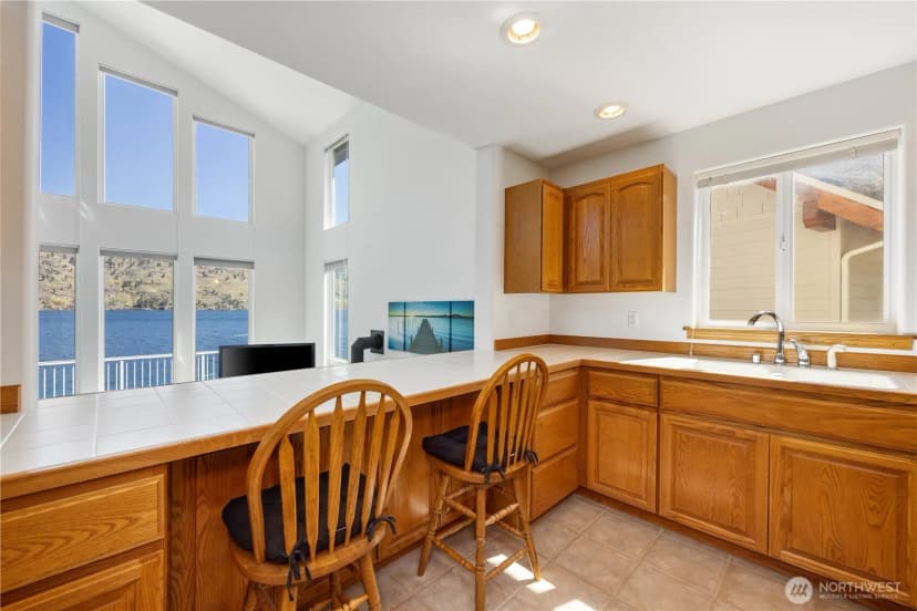 Property photo for 37 Driftwood Lane, Chelan photo 16