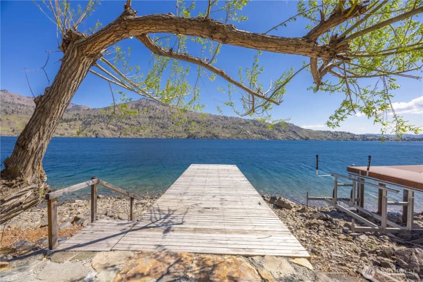 Property photo for 37 Driftwood Lane, Chelan photo 4
