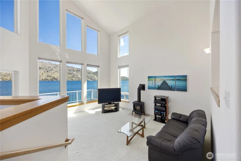 Property photo for 37 Driftwood Lane, Chelan photo 11
