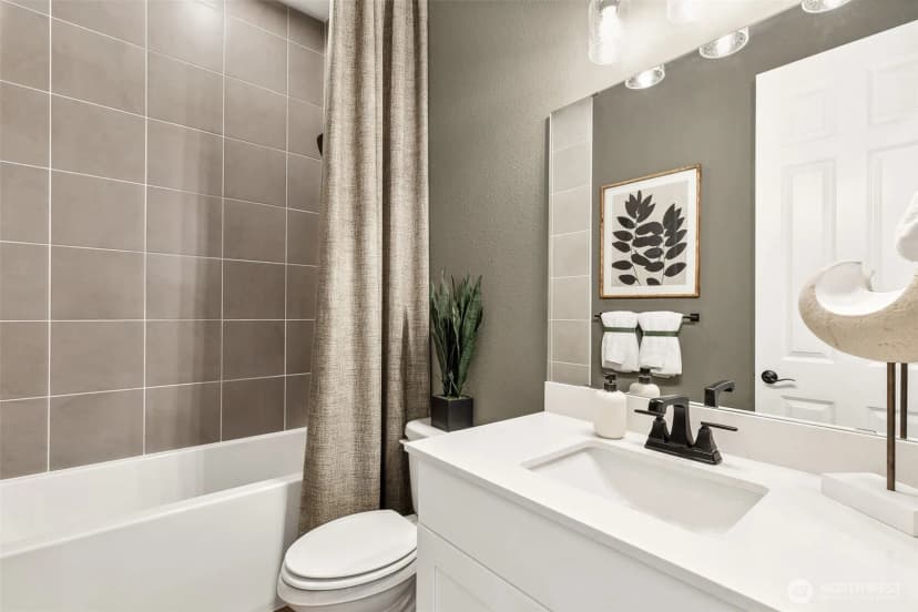 Property photo for 1186 E Tanner Avenue #117, Buckley photo 13