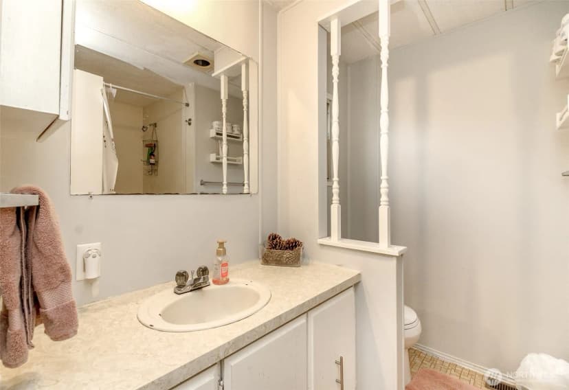 Property photo for 16713 75th Street Ct E, Sumner photo 19