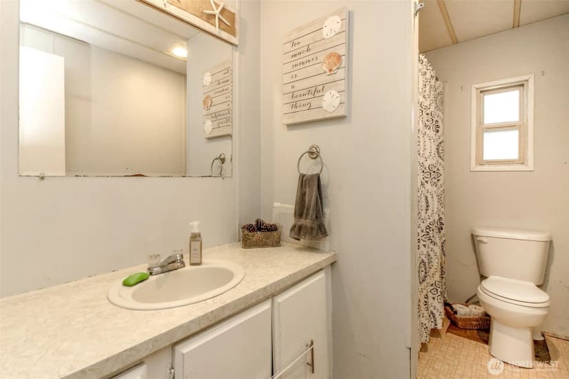 Property photo for 16713 75th Street Ct E, Sumner photo 21