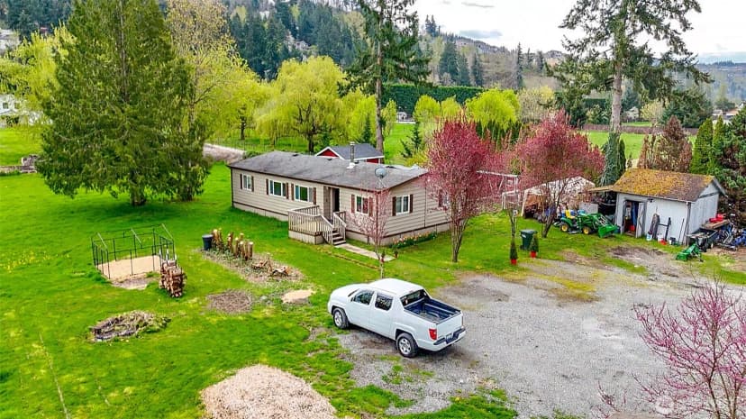 Property photo for 16713 75th Street Ct E, Sumner photo 7