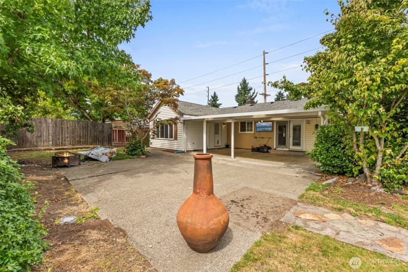 Property photo for 5404 111th Street Sw, Lakewood photo 19