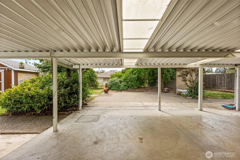 Property photo for 5404 111th Street Sw, Lakewood photo 16