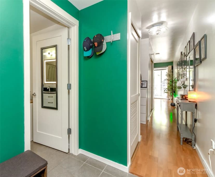 Property photo for 76 Cedar Street #207, Seattle photo 14