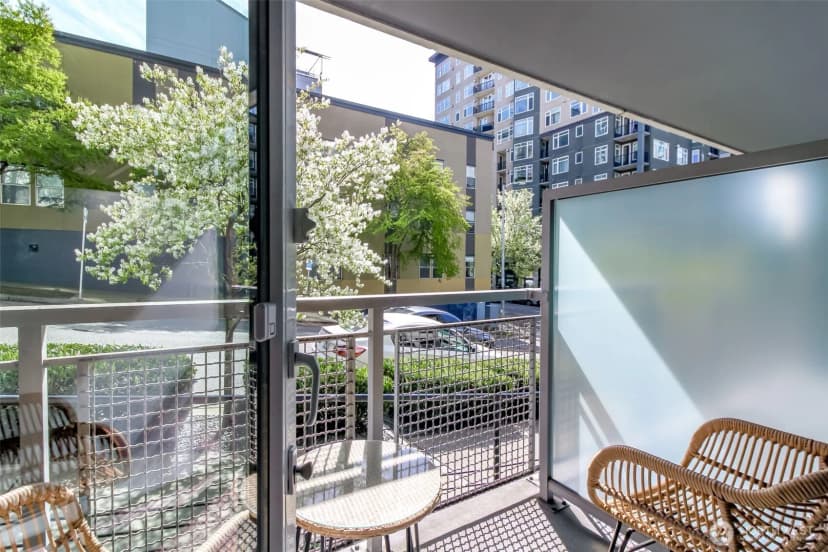 Property photo for 76 Cedar Street #207, Seattle photo 11