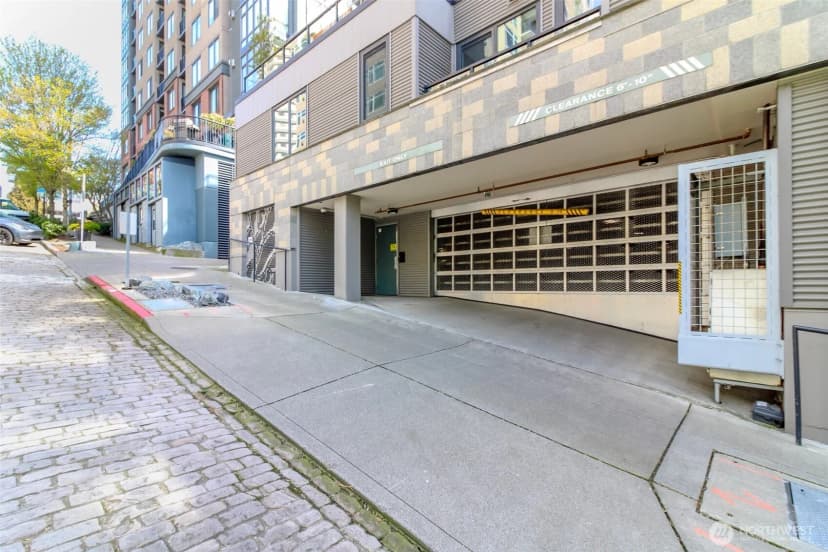 Property photo for 76 Cedar Street #207, Seattle photo 31