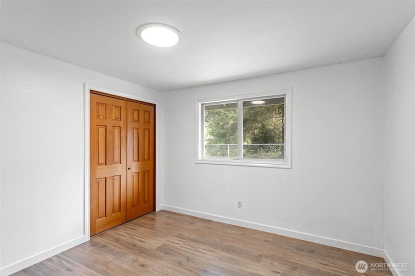 Property photo for 27621 Ne 35th Ave Ne, Arlington photo 18