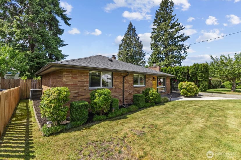 Property photo for 22115 103rd Place Se, Kent photo 22