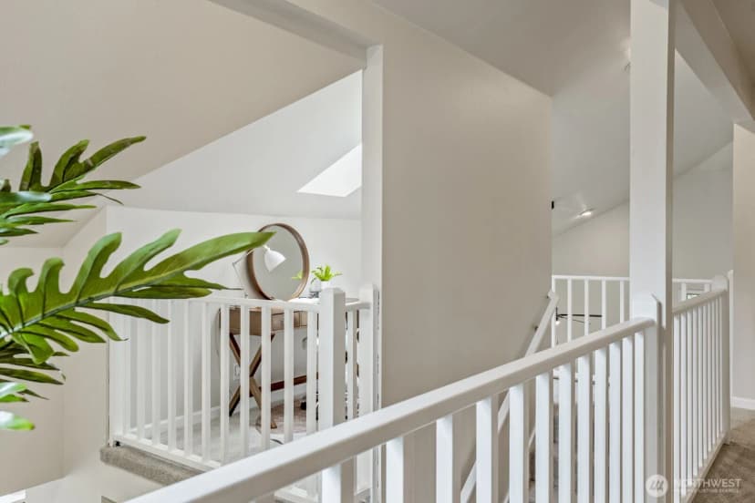 Property photo for 10244 Ne 138 Place #b1, Kirkland photo 33