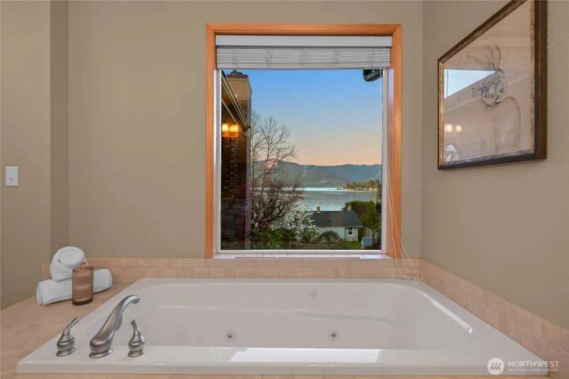 Property photo for 1016 Coronado Avenue, Bellingham photo 21